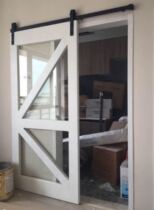 Valley warehouse door Paint Bathroom door Kitchen sliding door Push-pull hanging track Indoor wooden door Indoor door Cloakroom