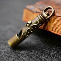 Retro Pure Brass Brass Key Buckle Creative Pure Handmade Pendant Pendant Outdoor Training Courtson Skull Whistleblowing