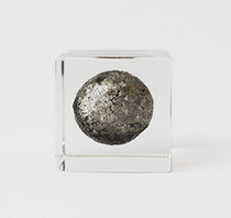 Wang Lun Society Japan-sola ore cube pyrite specimen ornaments gift 5cm personality