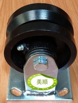 Clearance price 4 inch track rail V-shaped pulley hanging wheel moving door wheel cast iron fixed heavy casters