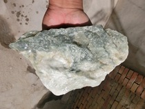 150960 Jade raw material bare stone natural rough Qinghai Kunlun Jade mountain material Qingbai jade 2 5 kg