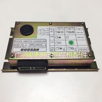 Suitable for Doosan Daewoo 215 220 225 300 370-7-9 Throttle control drive computer small board