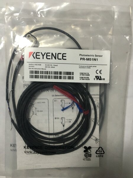 Brand new original dress PR-M51N1 Japan KEYENCE Kienez photoelectric switch