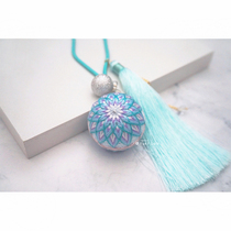 Two pieces of junior chrysanthemum camel cloud hand ball DIY material bag and wind pendant car hanging bag hanging