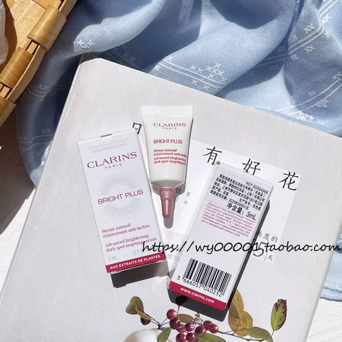 Clarins, осветляющая эссенция для подчеркивания естественного сияния кожи, 10 шт, 3 мл