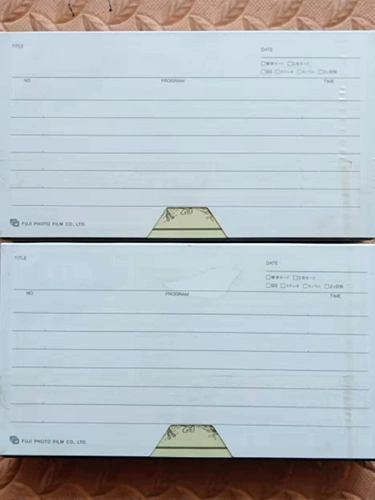 Fuji Axia Everyday VHS Video Tape [одиночная цена цен на одиночные диски индивидуально слегка сломанная кожа]