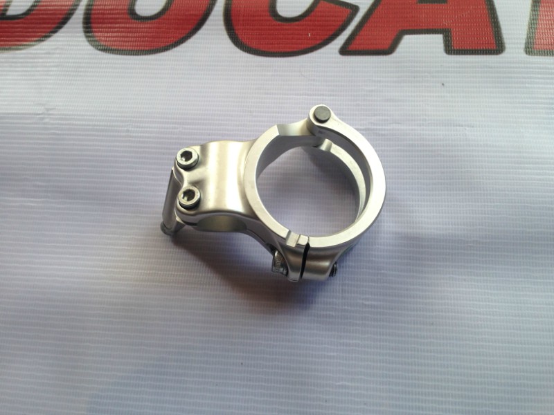 Ducati 959 1199 handle clip original factory