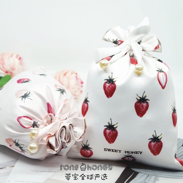 Japan Gp Teenage Hearts Strawberry Cashier Bag Cosmetic Bunch Pocket Mini Cloth Bag Underwear Miscellaneous Finishing Bag