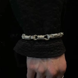 Браслет с косичкой подходит для мужчин и женщин, серебряное ювелирное украшение, изысканный стиль, простой и элегантный дизайн