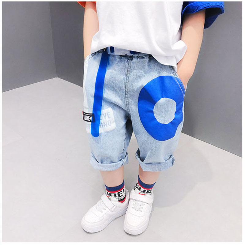 Bé trai quần short mùa hè mỏng denim quần short năm điểm 2020 mới cỡ trung boy loose-fitting Hàn Quốc phiên bản của quần short Harlan.