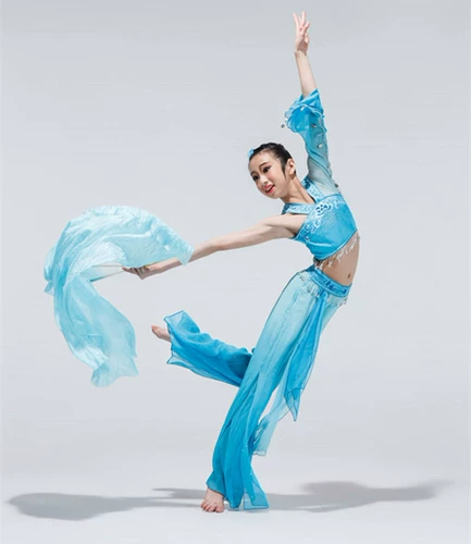 Колледж отправил фанат танца Linshui beibei Dance Jiazhou Yangge настоящий фанат шелкового танца прекрасное время Большой шелк фанат