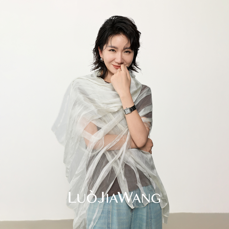 Luojiawang丨Silk Scarf with Mulberry Silk Texture, Thin Pleated Design, High-End Sun Protection Shawl, 26 New Styles Luojiawang丨Silk Scarf with Mulberry Silk Texture, Thin Pleated Design, High-End Sun Protection Shawl, 26 New Styles
