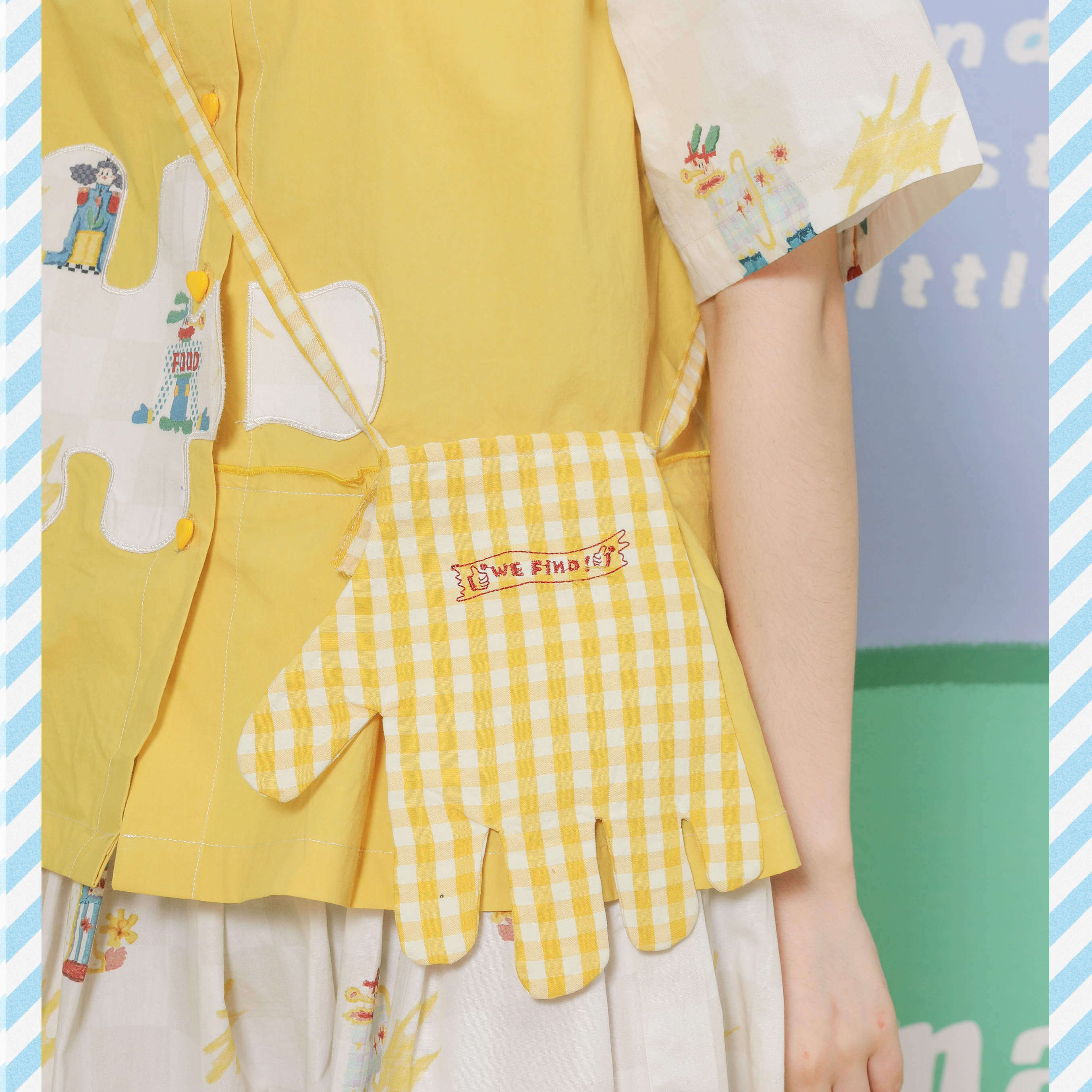 Alien Society Summer 2020 new yellow plaid embroidered palm shape diagonal bag