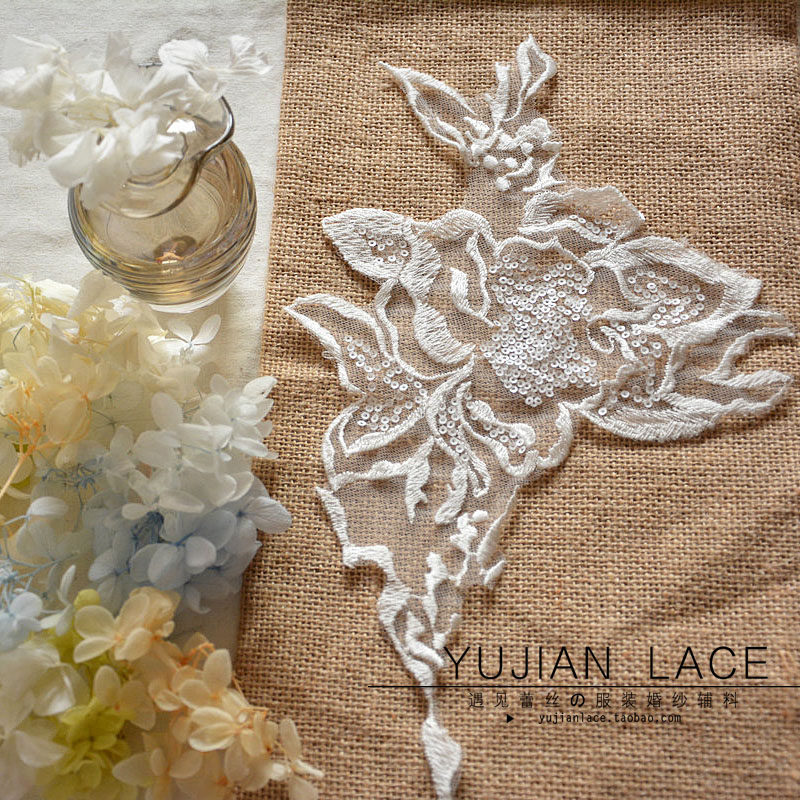 Wedding lace lace accessories sequin embroidered fabric flowers DIY handmade bridal decal cloth paste to the flowers