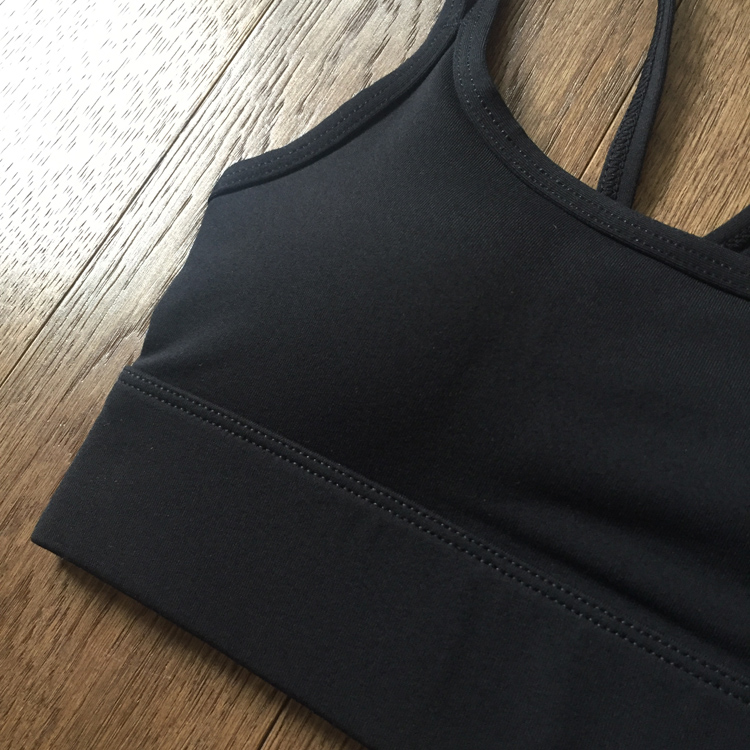Bạn có thực sự chi hơn 500 đại dương để mua một bộ đồ lót thể thao không? áo tank top gym nữ