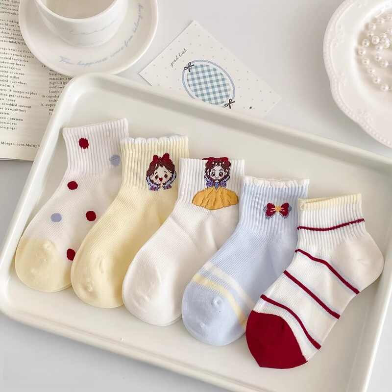 Spring and Summer Girls' Socks, Thin Baby Cartoon Cute Mesh Snow White Cotton Socks, Girls' Ultra-Thin Children's Socks