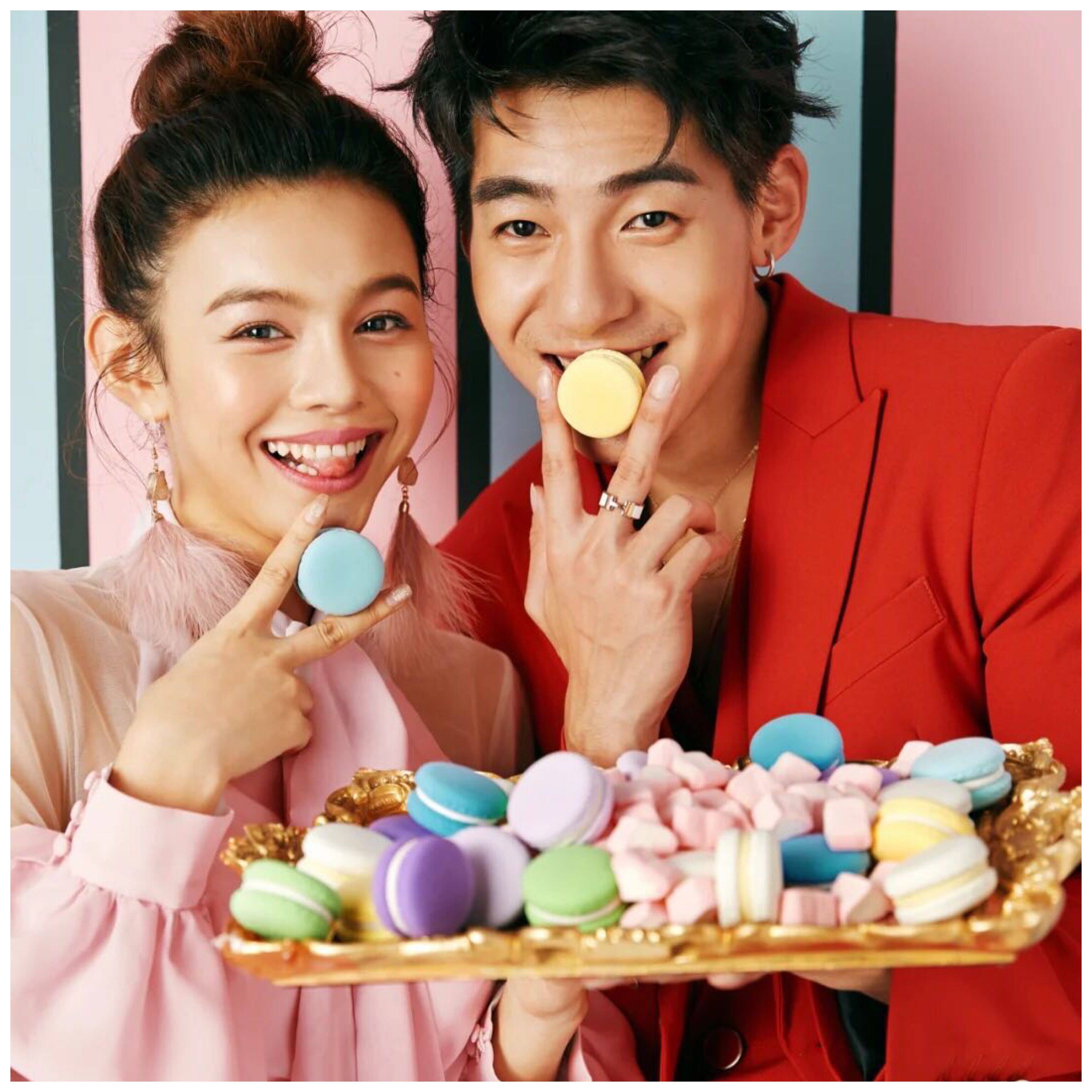 Wedding Dress Photo Props Macaron Cake Emulation Sweet Circle Photo Gallery Writing True Photography Props Simulation Bread Props