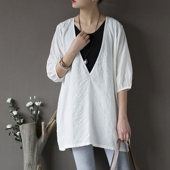 Spring and Summer Style, Versatile, Pure Cotton, Loose-Fitting, Plus-Size Air-Conditioning Shirt, Sun Protection Clothing, Large V-Neck Pullover, Thin Jacket for Women