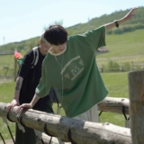 Летняя универсальная футболка с коротким рукавом для отдыха для школьников