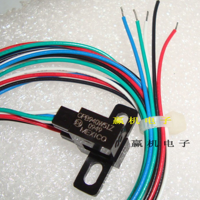 OPB940W51Z slot type with line photoelectric sensor slot width 3 18mm photoelectric switch five-wire original imported