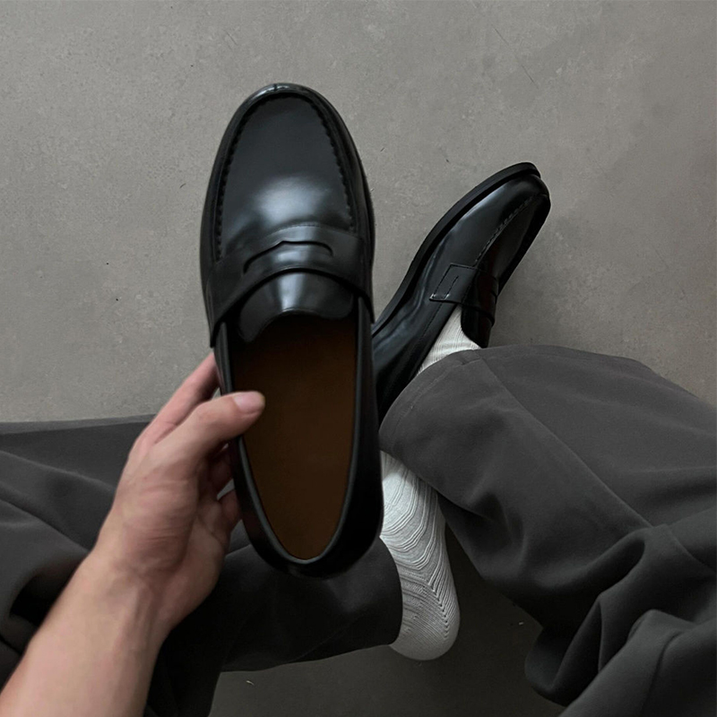 スリッポンローファー、ブラックダービーシューズ、メンズレイジーローファー、ビジネスフォーマルカジュアルブリティッシュスタイルレザーシューズ