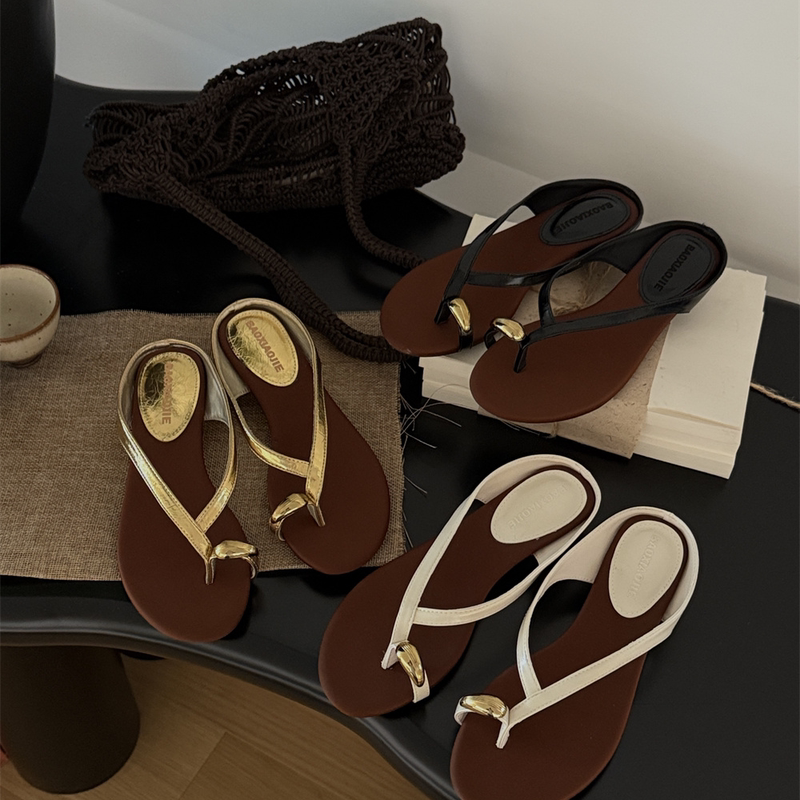 Miss Bao 2026 New Summer Casual Women's Stylish Light Luxury Slippers with Small Gold Beads, Open-Toe Flip-Flops for Outdoor Wear