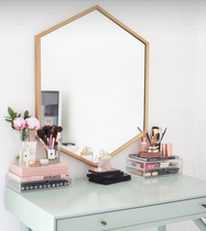 Nordic wrought iron wall-mounted mirror Diamond mirror cosmetic mirror bathroom mirror dressing mirror creative mirror hanging mirror