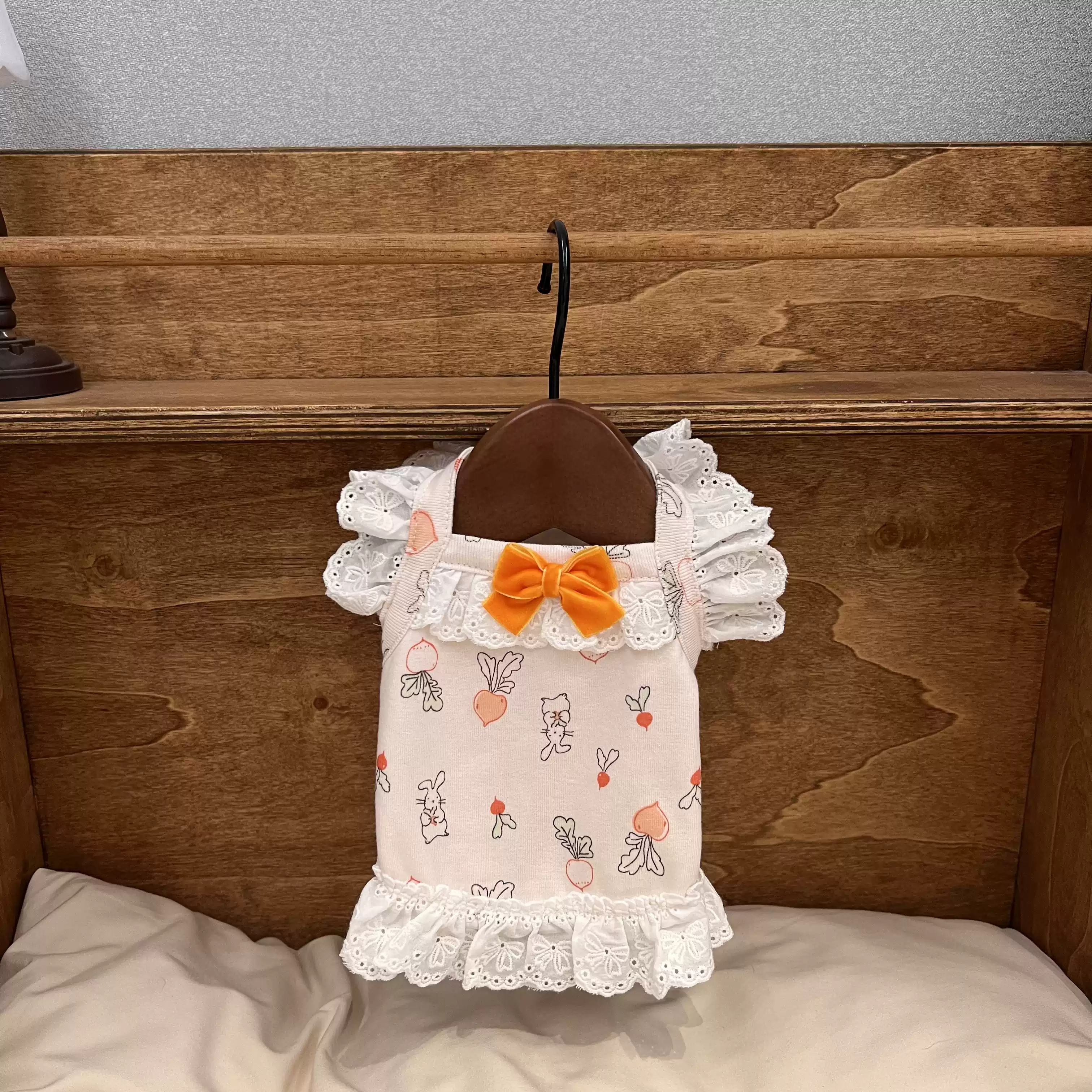 YCANCAN 秋冬限定可爱蕾丝加绒背心保暖宠物家居服马尔济斯衣服