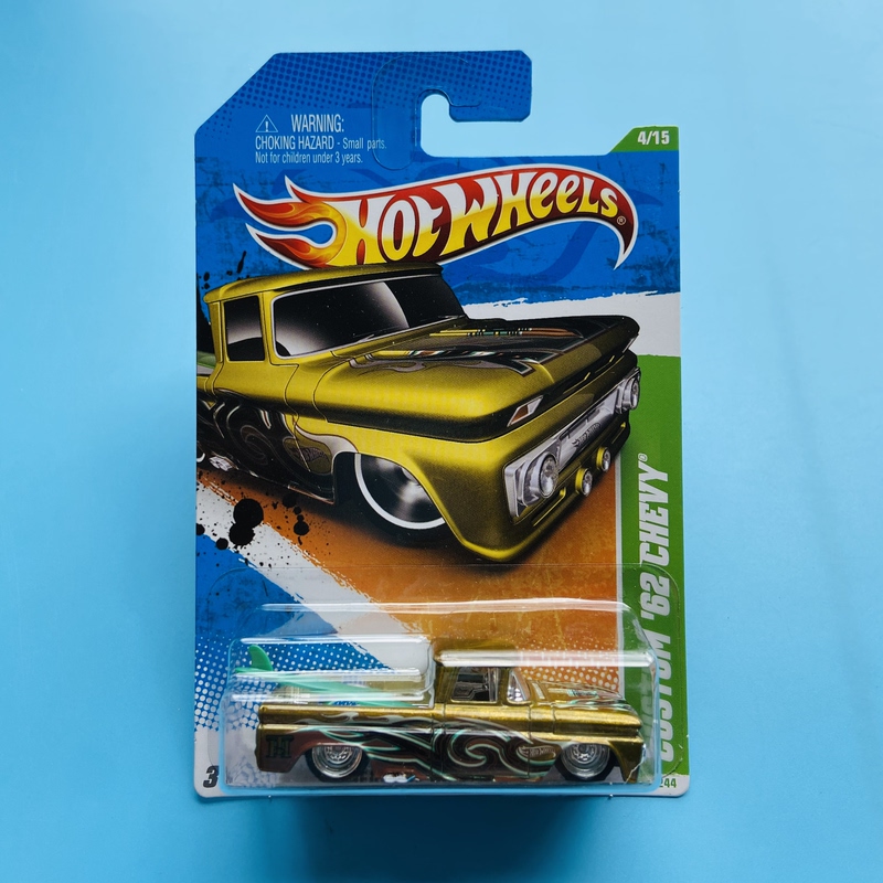 Hot Wheels 1/64 Alloy Model Super Treasure Loose Car Garage 584