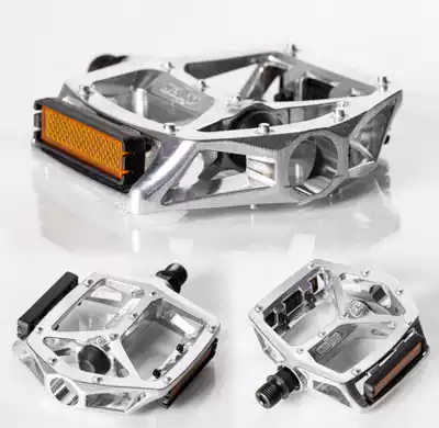 Mountain bike road bike accessories non-slip modified pedal bicycle pedal pedal pedal pedal plate aluminum alloy dead fly