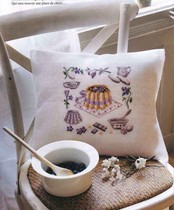 Luoluo 9971 Cake Pillow La Cross Stitch Chart Redraw XSD Source File DIY