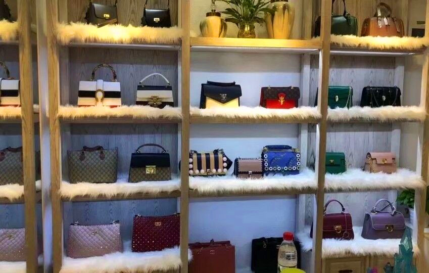 Trắng giả len đệm đệm sang trọng sang trọng lưới đỏ pad tủ bàn trang điểm pad sang trọng trang trí bảng pad - Ghế đệm / đệm Sofa bộ đệm ghế phòng khách