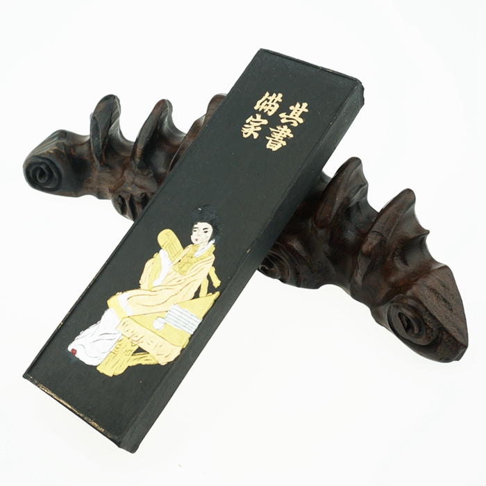 Old Hu Kevin ink ink ink ink ink pine ink ink painting green ink 4 two