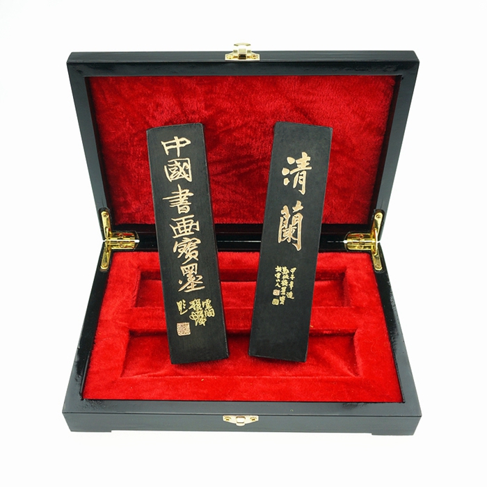 Old Hu Kai Wenhui Ink Stripes Pine Cigarette Ink Gift Ink Collection Ink Qinglan Chinese Calligraphy Painting 4 Liang * 2 Gift Boxed