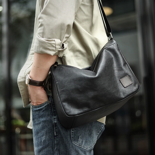 Оригинальная вместительная и большая кожаная сумка на одно плечо для отдыха, коллекция 2023, из натуральной кожи