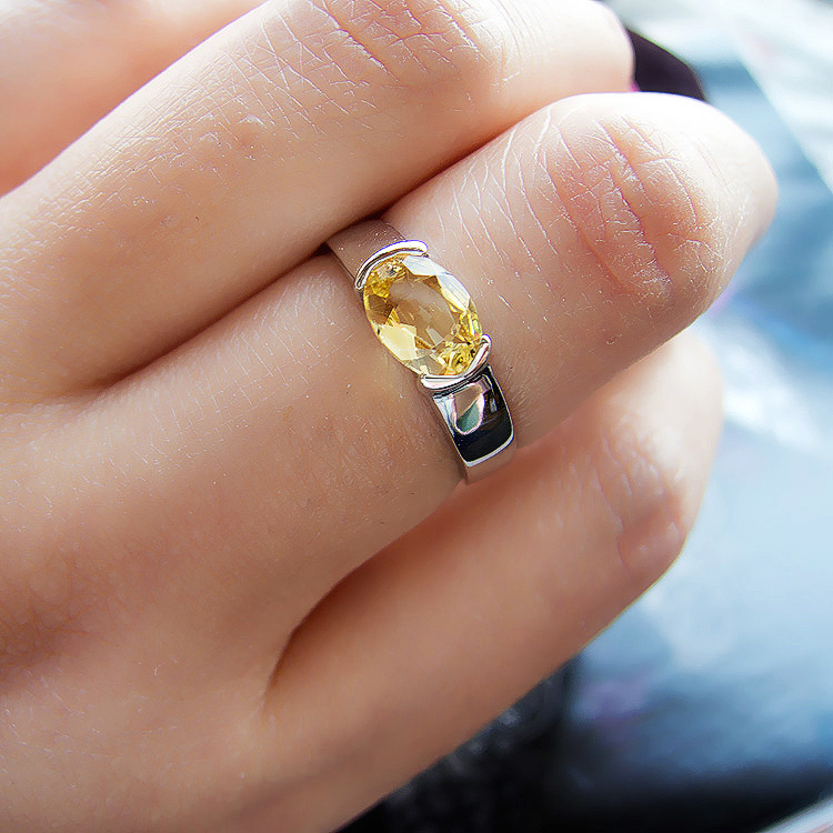 Natural yellow crystal ring female 925 silver lovers ring wide to ring ring finger ring ring