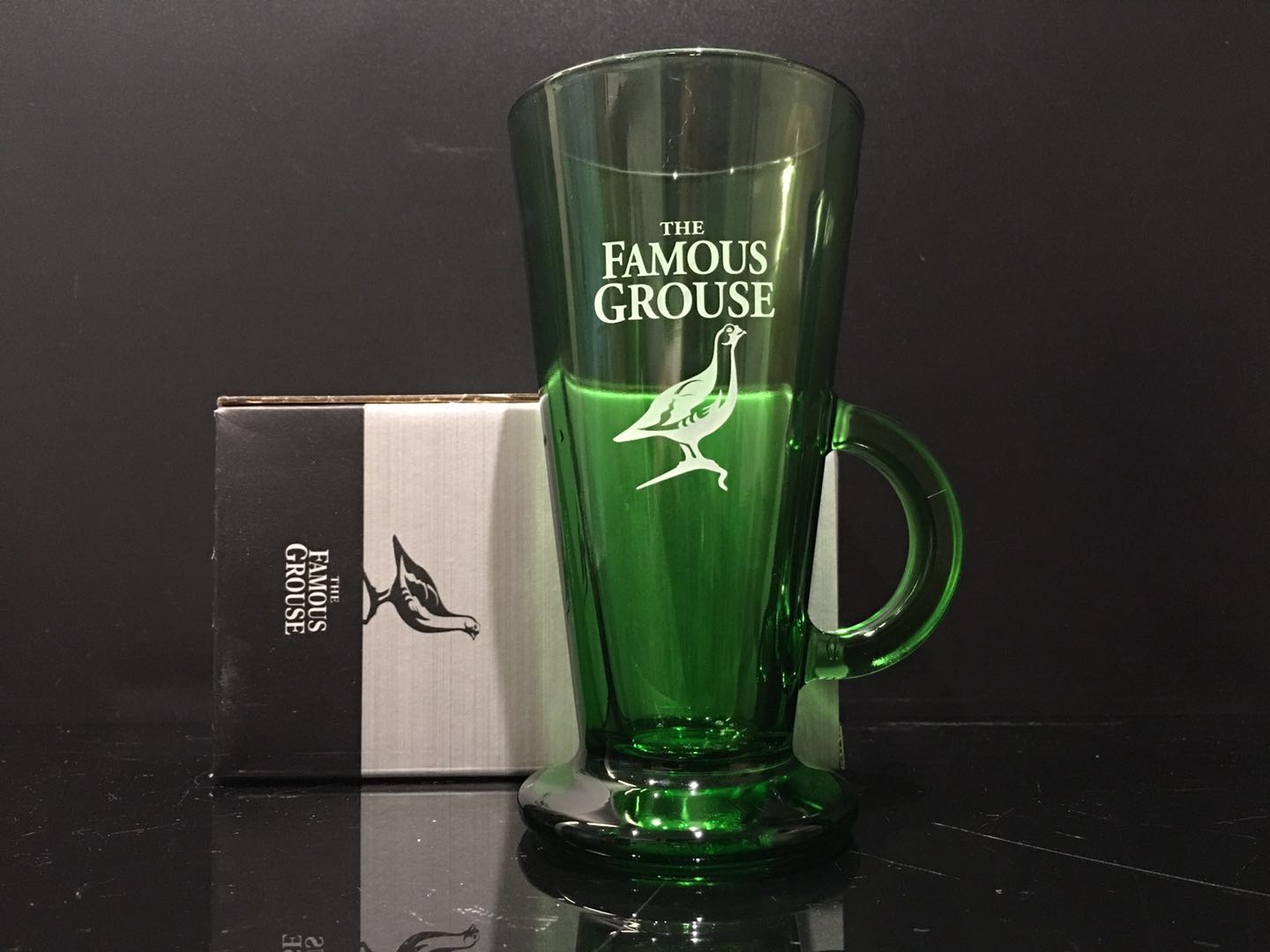 FAMOUS GROUSE Sparrow Mug (Green)
