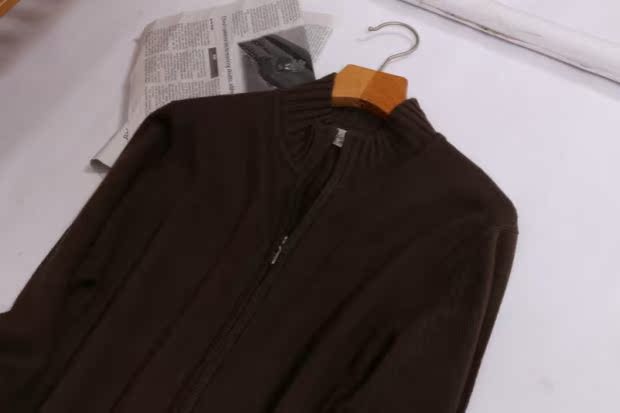 Mùa thu và mùa đông dày của phụ nữ áo len dài tay lụa tơ tằm và cashmere pha trộn áo len đơn giản dây kéo áo khoác áo khoác len nữ ngắn