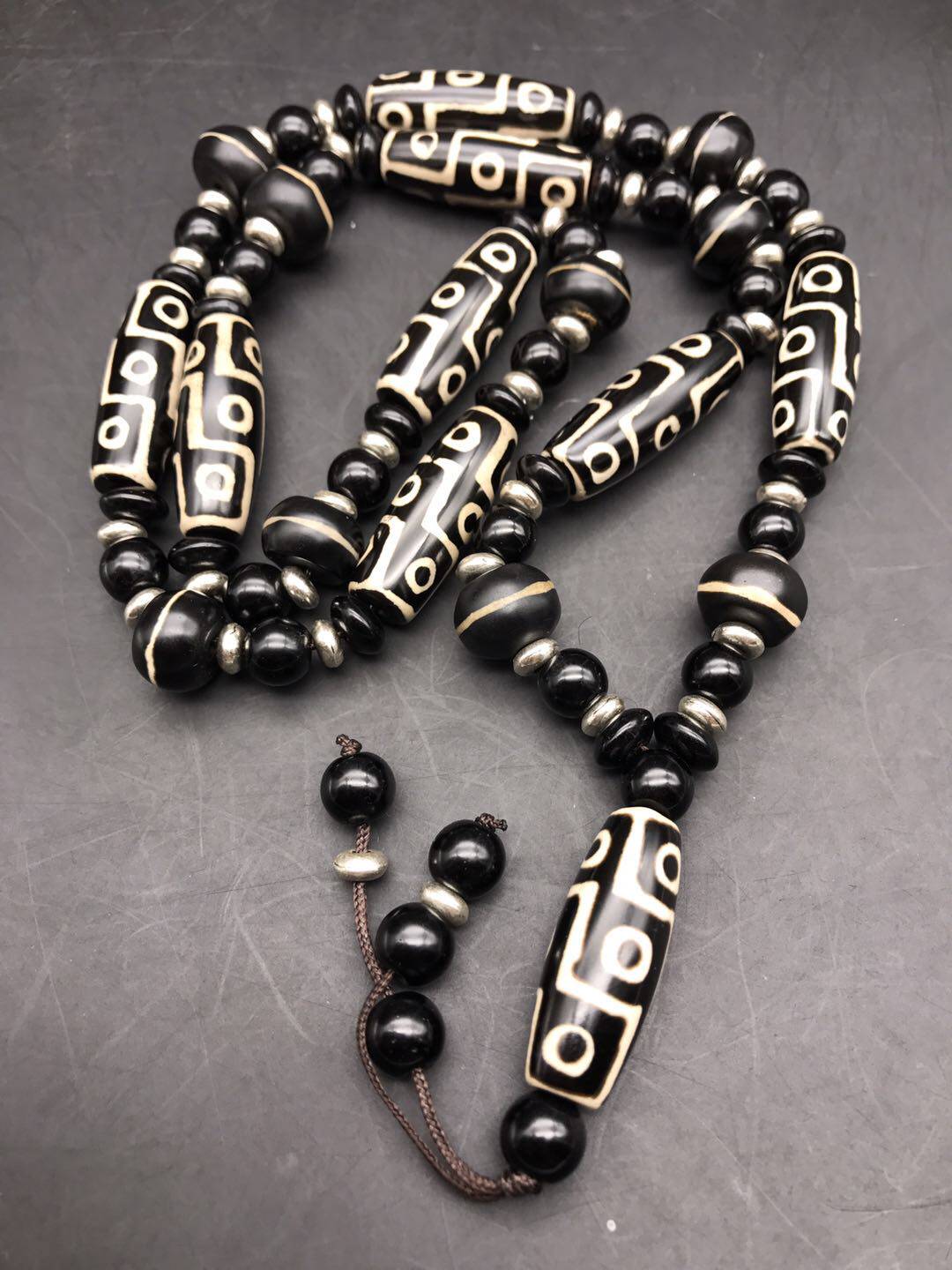 Tibet Natural Genuine Products Nine Eyes Three Eyes Old Sky Pearl Old Manau Jade Medullary Pearl Necklace Bracelet Zhu Sandal Genuine Goods Pendant-Taobao