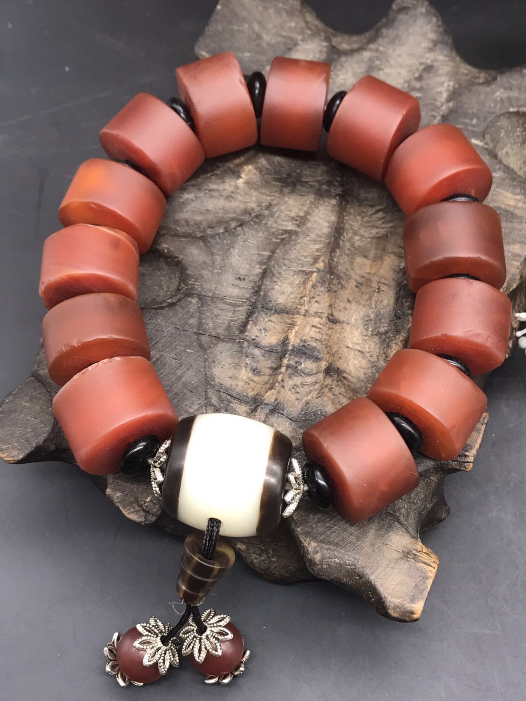 Natural Manau bracelet male old manau hand strings retro disc playwright Play in a silk pattern jade hand decorated with boyfriend-Taobao