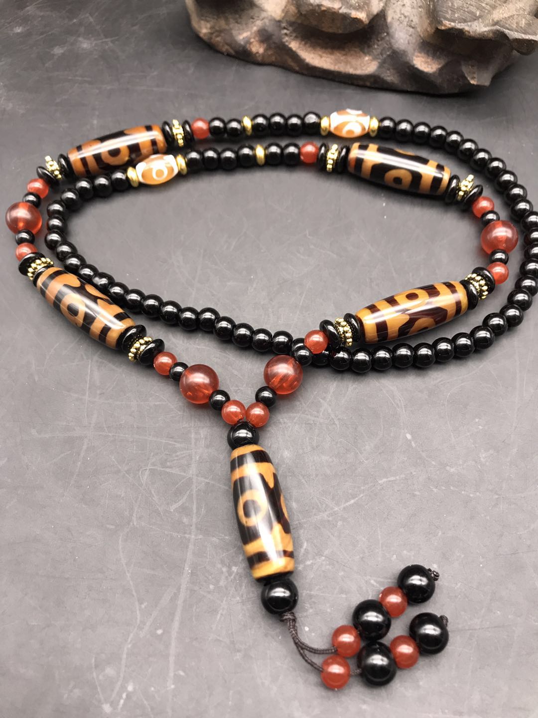 Natural Agate Dzi Bead Necklace Three Eyes Nine Eyes Tibetan Buddhist Beads Men's and Women's Play Jewelry Gifts