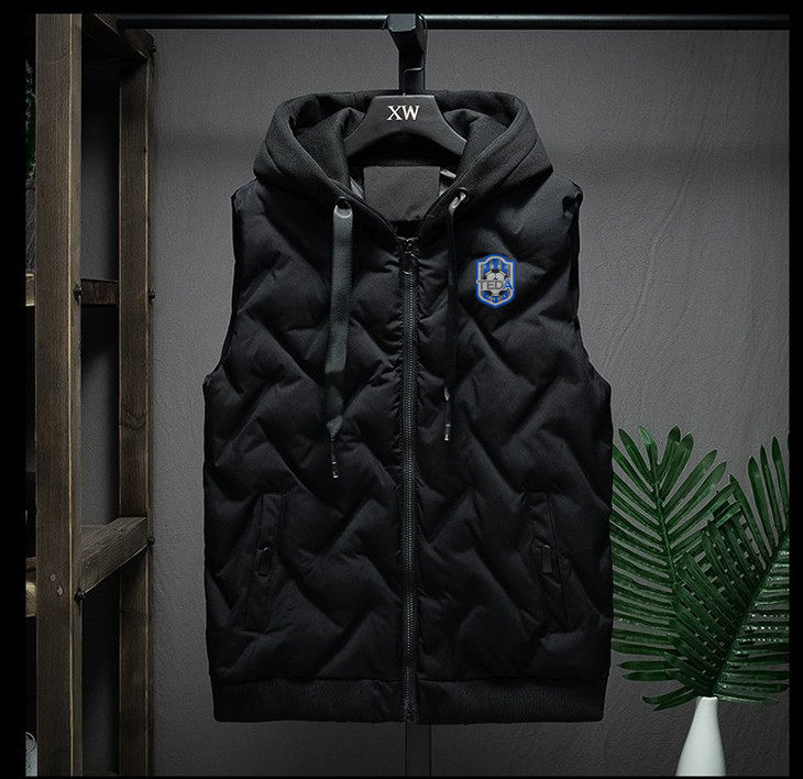 Tianjin TEDA team's new thickened autumn and winter hooded vest jacket TEDA fans supplies souvenirs