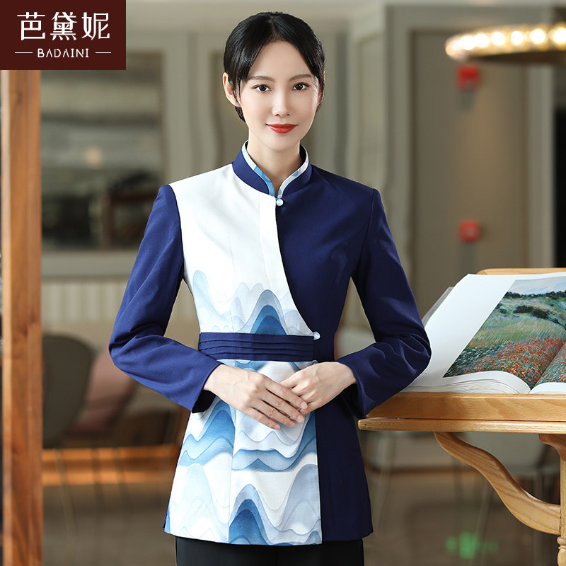 五星级酒店迎宾制服大揭秘!秋冬款中式女服务员长袖领班装,美到宾客抢着合影!-酒店工作制服-淘宝好物网