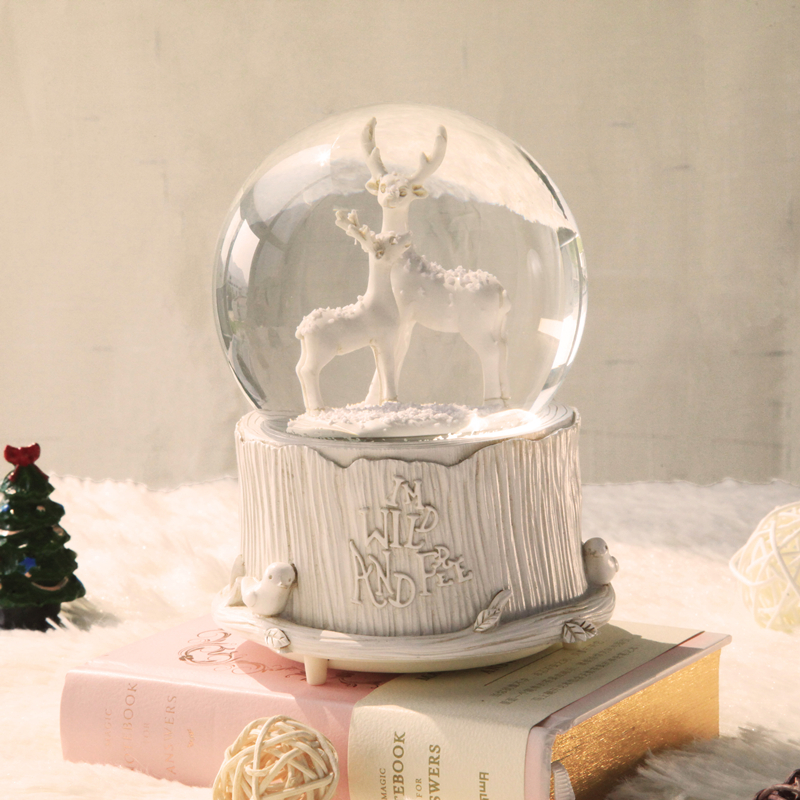 Elk crystal ball music box Music box Night light decoration Children's girl boy birthday gift Tanabata send girlfriend