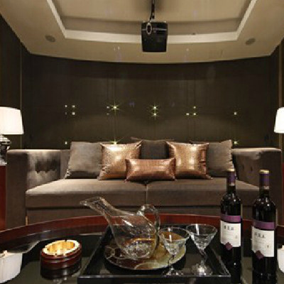 ����Ҽ��Բ��ʵľ����Ǽ�ɳ����