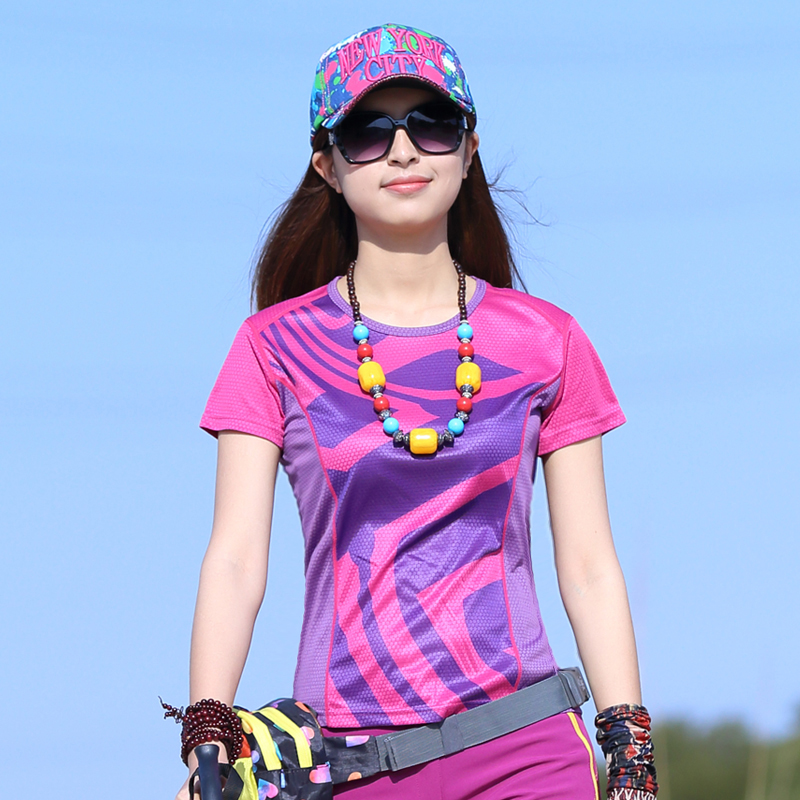 Outdoor short sleeve dry dress T-shirt woman round collar and skinny sweat and breathable fast dry sweater summer