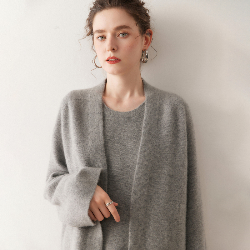 Light Luxury and Elegant Mid-Length Cashmere Cardigan for Women, Buttonless, New Autumn and Winter Style, Loose Knit Jacket, Old Money Style