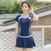 Đồ bơi nữ bảo thủ ba mảnh thể thao Bể bơi Hàn Quốc che bụng ngắn tay nữ sinh viên chia váy kiểu phẳng góc bikini 2 mảnh màu đỏ Bộ đồ bơi hai mảnh