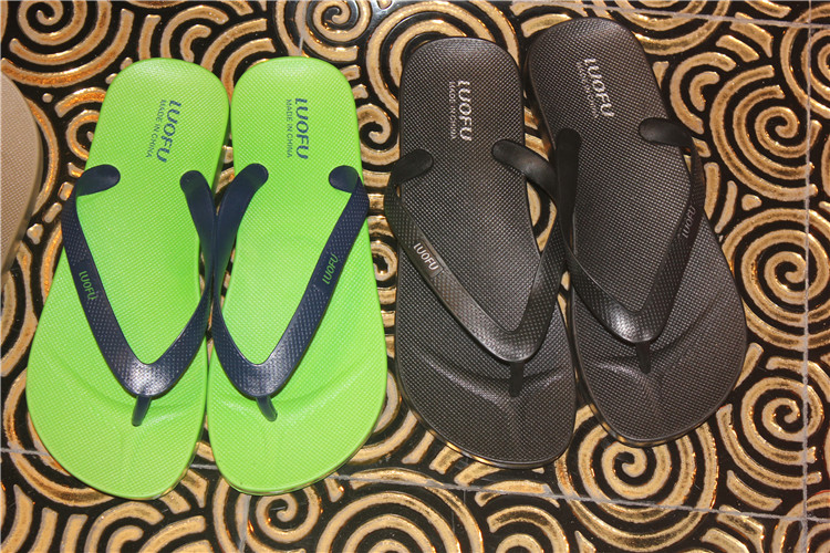 Mùa hè mới thời trang flip-flops Hàn Quốc phiên bản của dép nữ non-slip mang giày bãi biển nam giới và phụ nữ dép giản dị và dép đi trong nhà triều