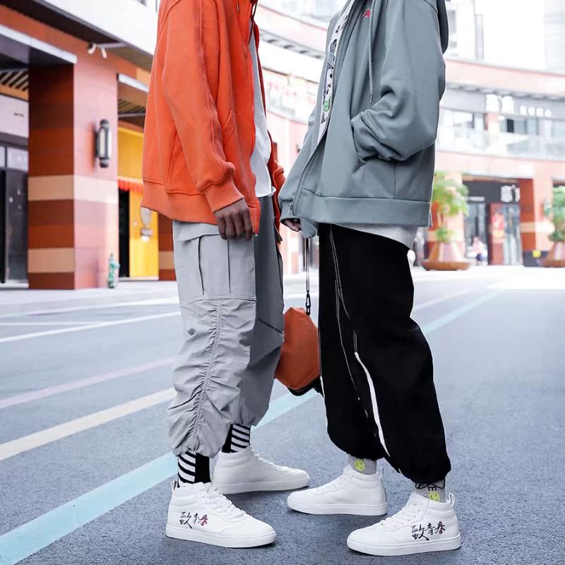 网红鞋子男冬季保暖防水防滑英伦风情侣中帮板鞋百搭休闲小白潮鞋